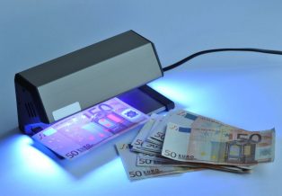 Holograms In Banknotes