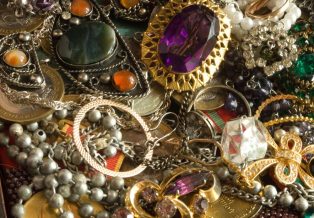 Vintage Jewelry