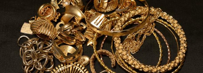 Buy and sell scrap gold