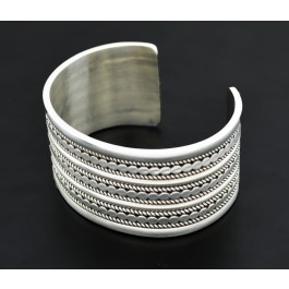Vintage Ron Y. Yazzie Navajo 29.5mm Oxidized Sterling Silver Cuff Bracelet 7"