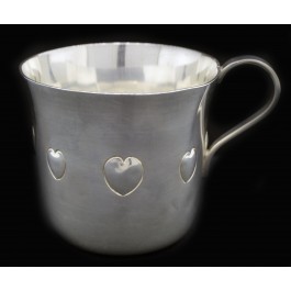 Vintage Tiffany & Co Sterling Silver Hand Chased Puffy Heart Baby Cup No Mono