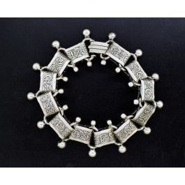 Vintage Danecraft Victorian Revival Sterling Silver Etched Book Chain Bracelet 