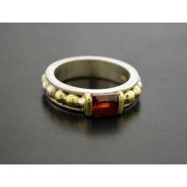 Vintage Lagos Caviar 18k Gold Sterling Silver Garnet Stackable Ring Size 6.75