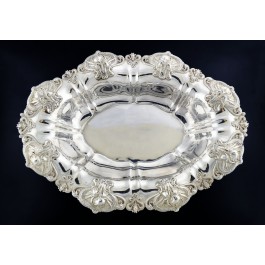 Whiting Manufacturing Co Sterling Silver Repousse Iris Motif Centerpiece Bowl 13