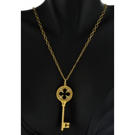Tiffany Co 18k Yellow Gold .04 tcw Diamond Clover Key Pendant Necklace 18 Coin Exchange NY