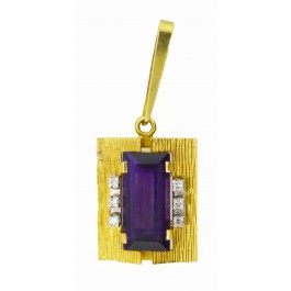 Spritzer & Fuhrmann 18k Gold 5.62 tcw Amethyst Diamond Pendant For Necklace