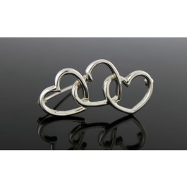 Vintage Tiffany & Co Sterling Silver Triple Interlocking Open Heart Brooch Pin