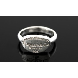 Please Return To Tiffany & Co 925 Sterling Silver Oval Tag Signet Ring Size 6.75