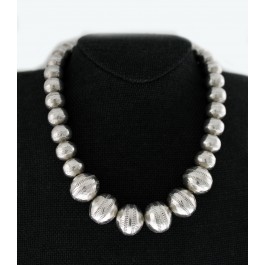 Vintage UNSIGNED Buffalo Dancer US 90% Coin Silver Dime Quarter Beaded Necklace 