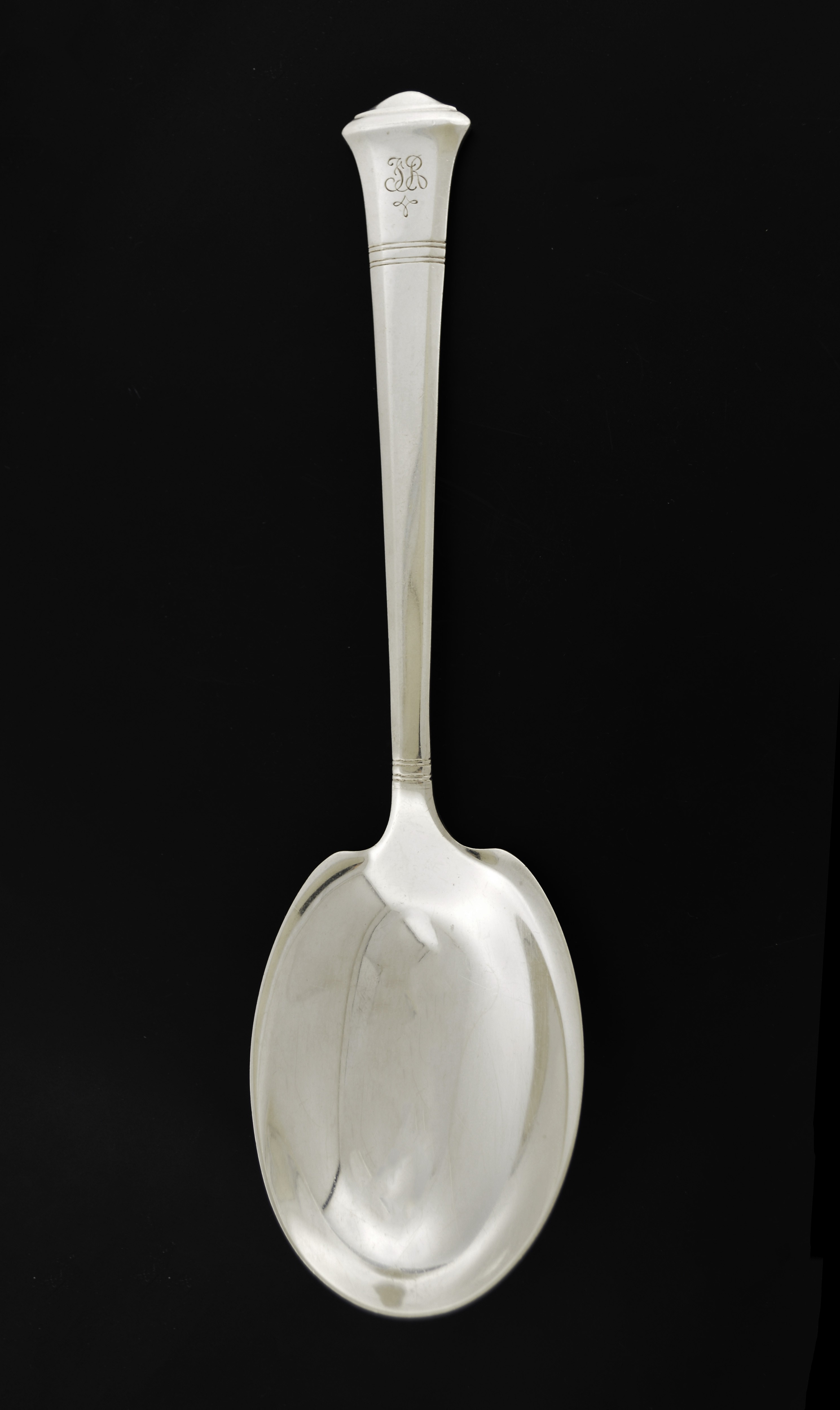 Tiffany & Co Windham Sterling Silver Large Berry Casserole Serving Spoon 9 3/8" Coin Exchange NY