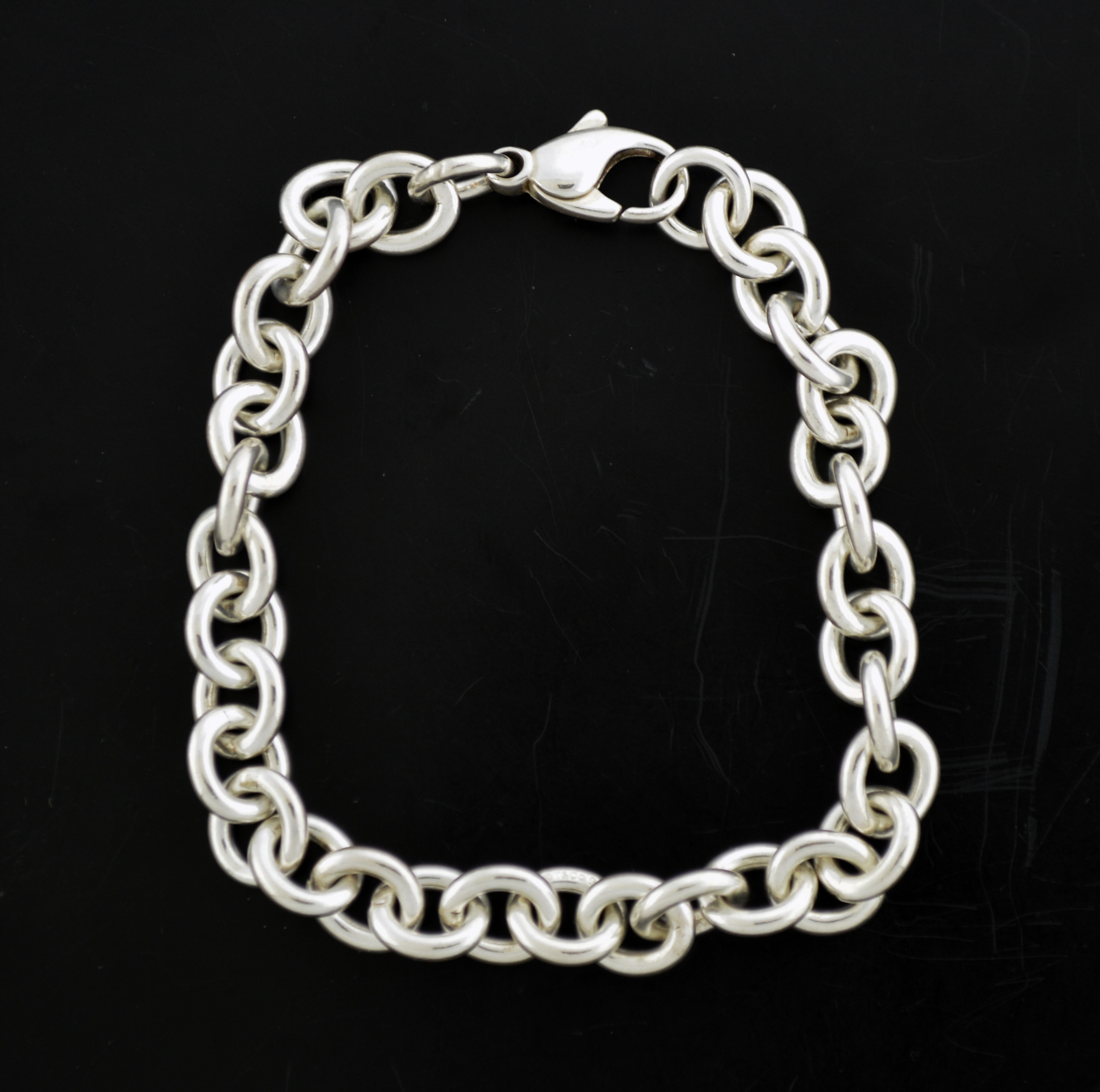 Tiffany & Co 925 Sterling Silver Round Link Chain Bracelet 7.5