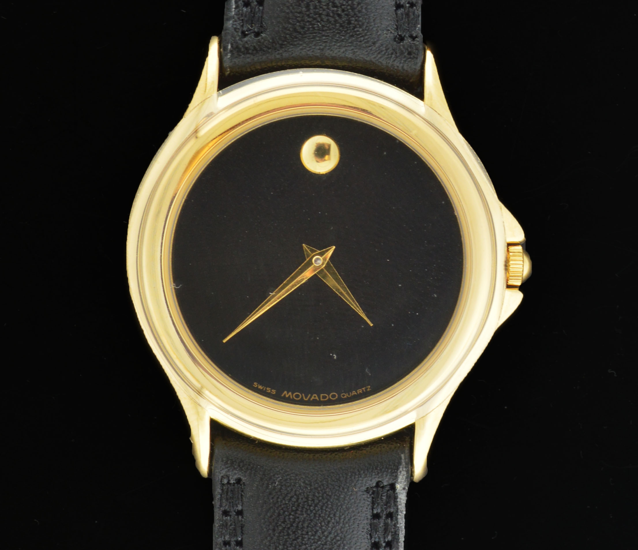 movado museum mens watch gold