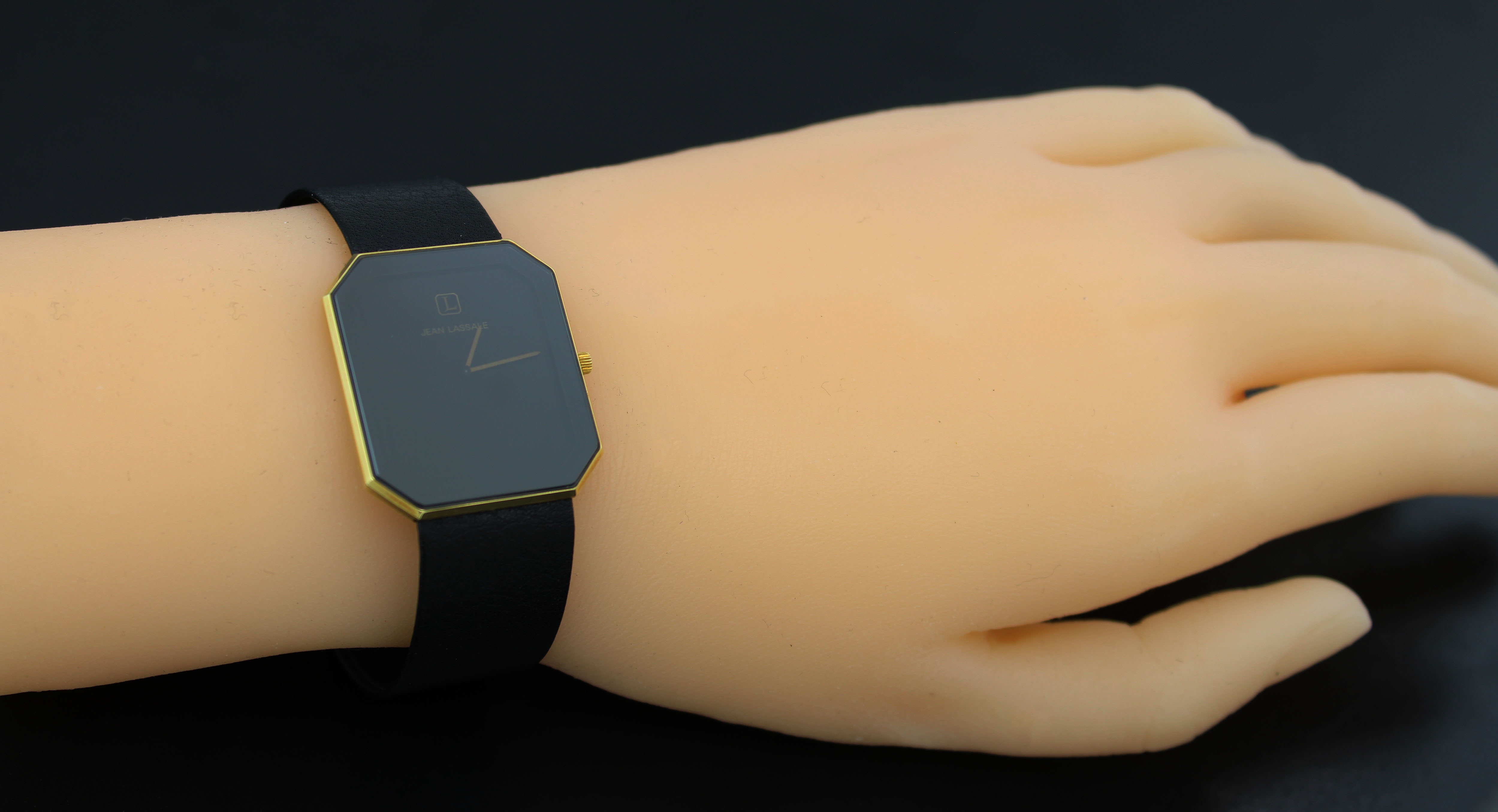 Vintage Jean Lassale 27mm 18k Yellow Gold Octagonal Thin Quartz